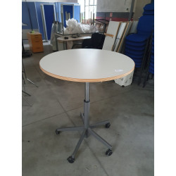 Stolil hydrauliczny bankietowy STEELCASE